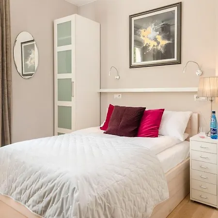Апартаменты Rent Like - Nowy Swiat 47a *